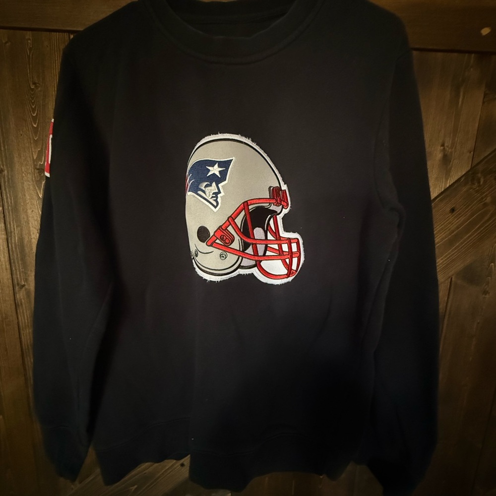 Men's Black NFL Team Logo Sweater